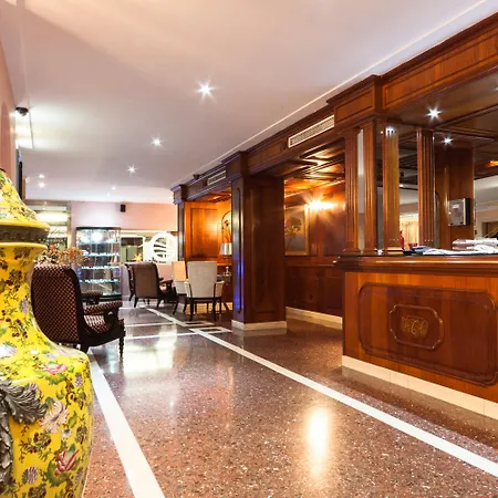 ホテル Torre Azul & - Adults Only 4*