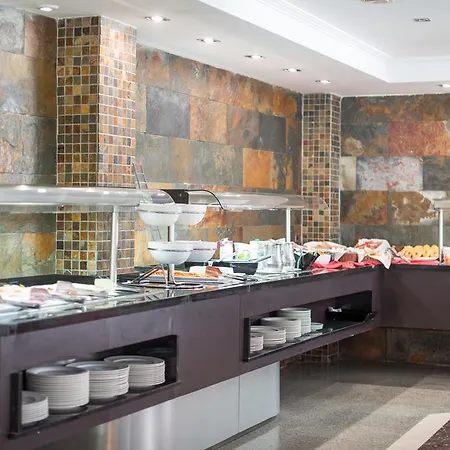 Отель Torre Azul & - Adults Only 4*