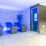 Torre Azul & - Adults Only