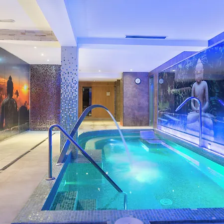 Torre Azul & - Adults Only 4*