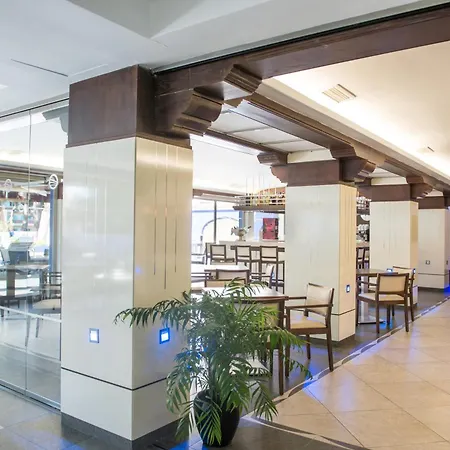 Torre Azul & - Adults Only Готель 4*
