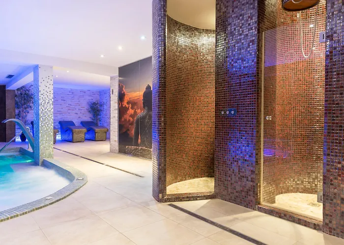 Torre Azul & - Adults Only Otel 4*