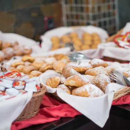 Torre Azul & - Adults Only Otel